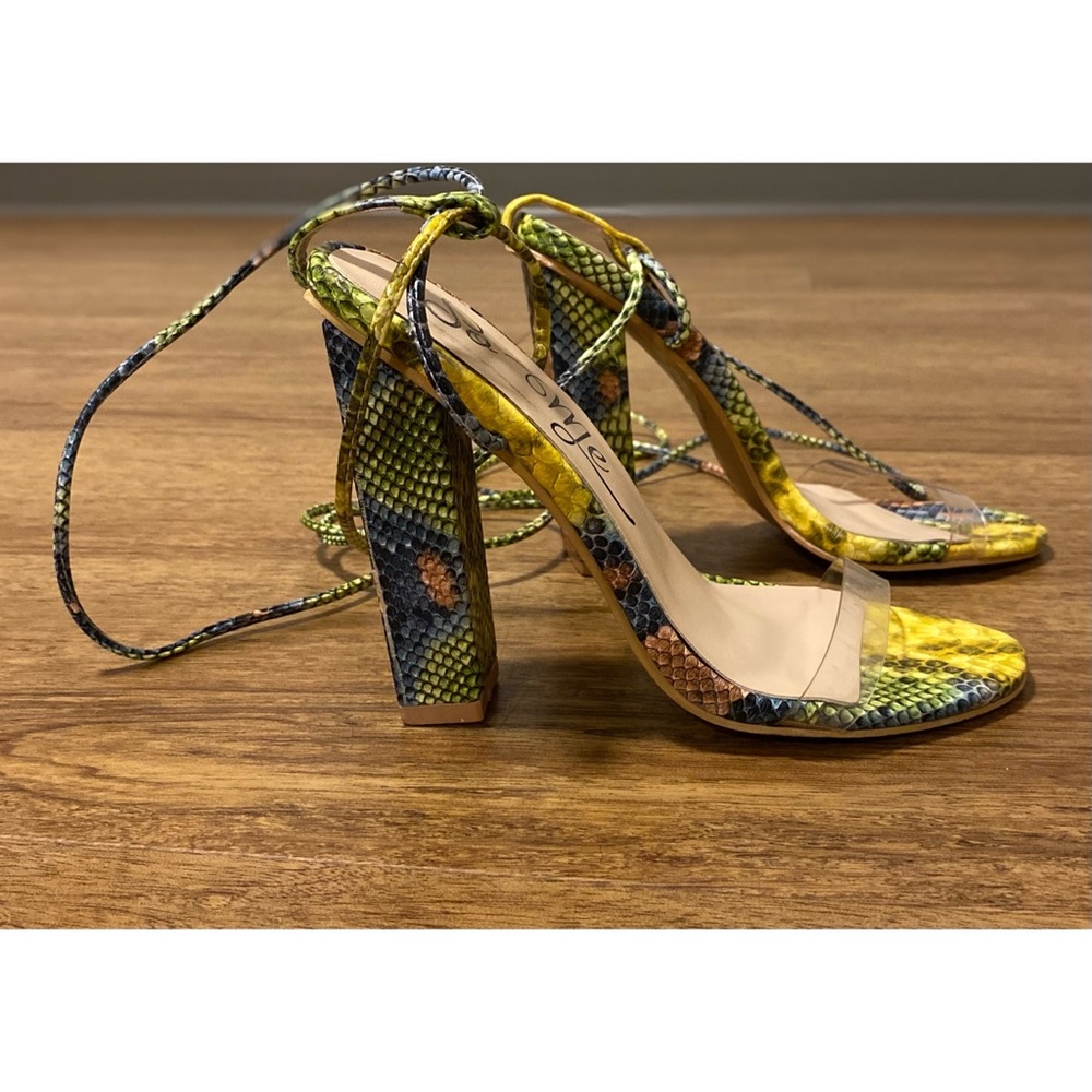 So Me | Misty | Multicolored Snake Print